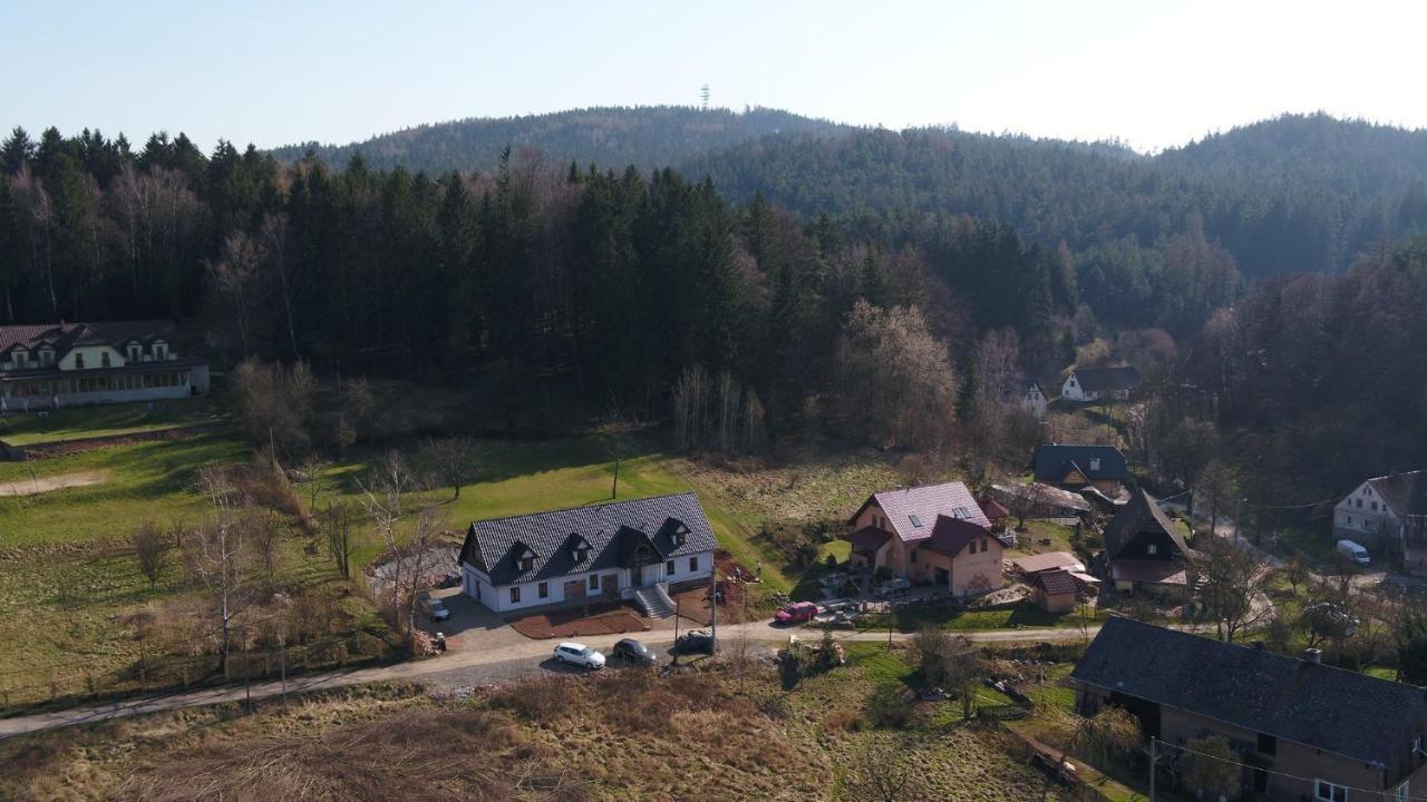 Pokoje Goscinne Art- Dworek Kudowa-Zdrój Exterior foto