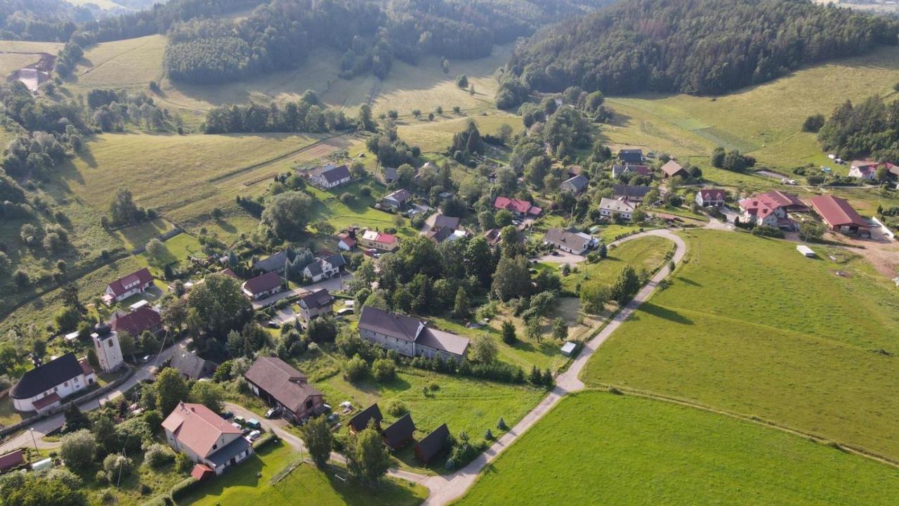 Pokoje Goscinne Art- Dworek Kudowa-Zdrój Exterior foto